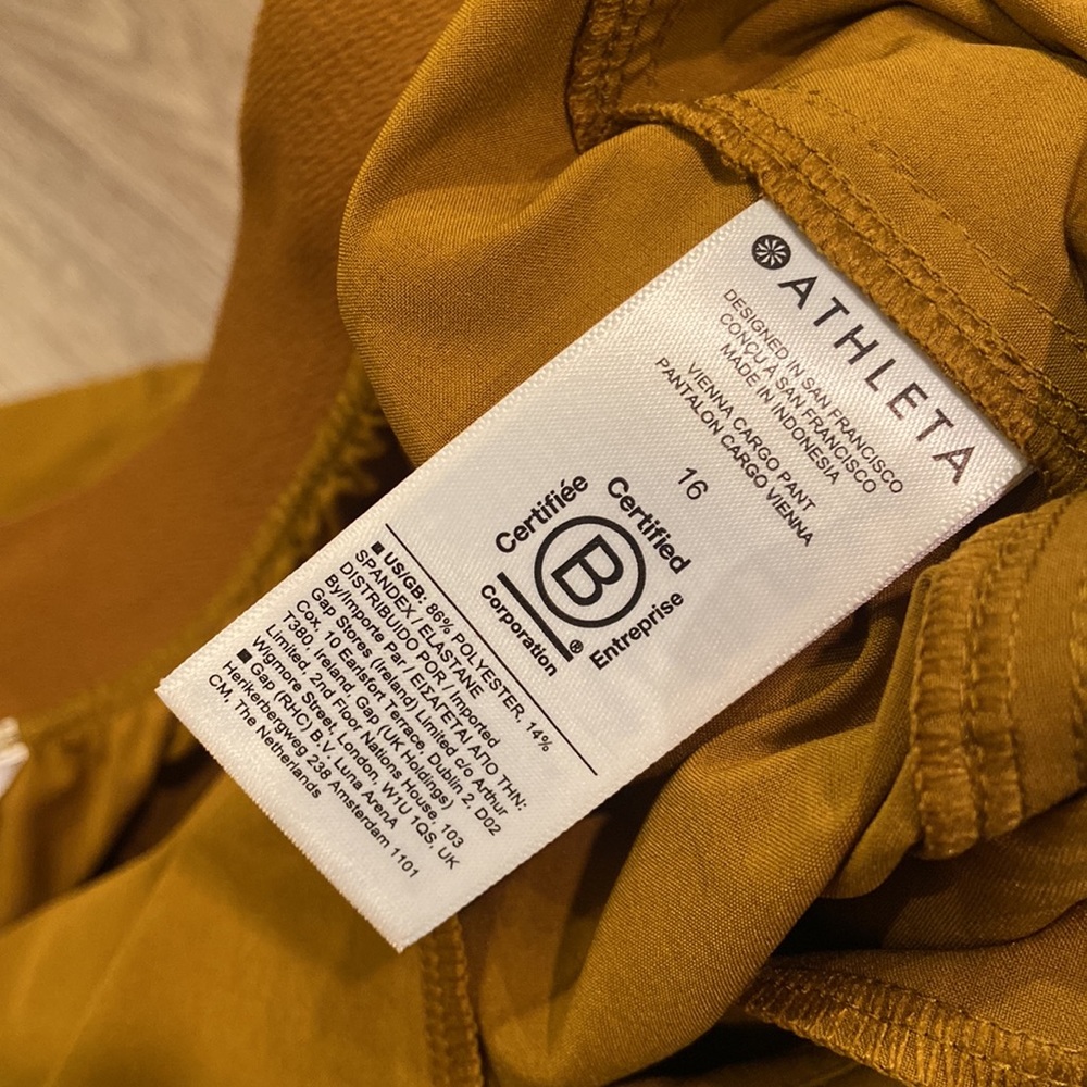 Athleta Vienna Cargo Pant Brass Yellow - Picture 6 of 6
